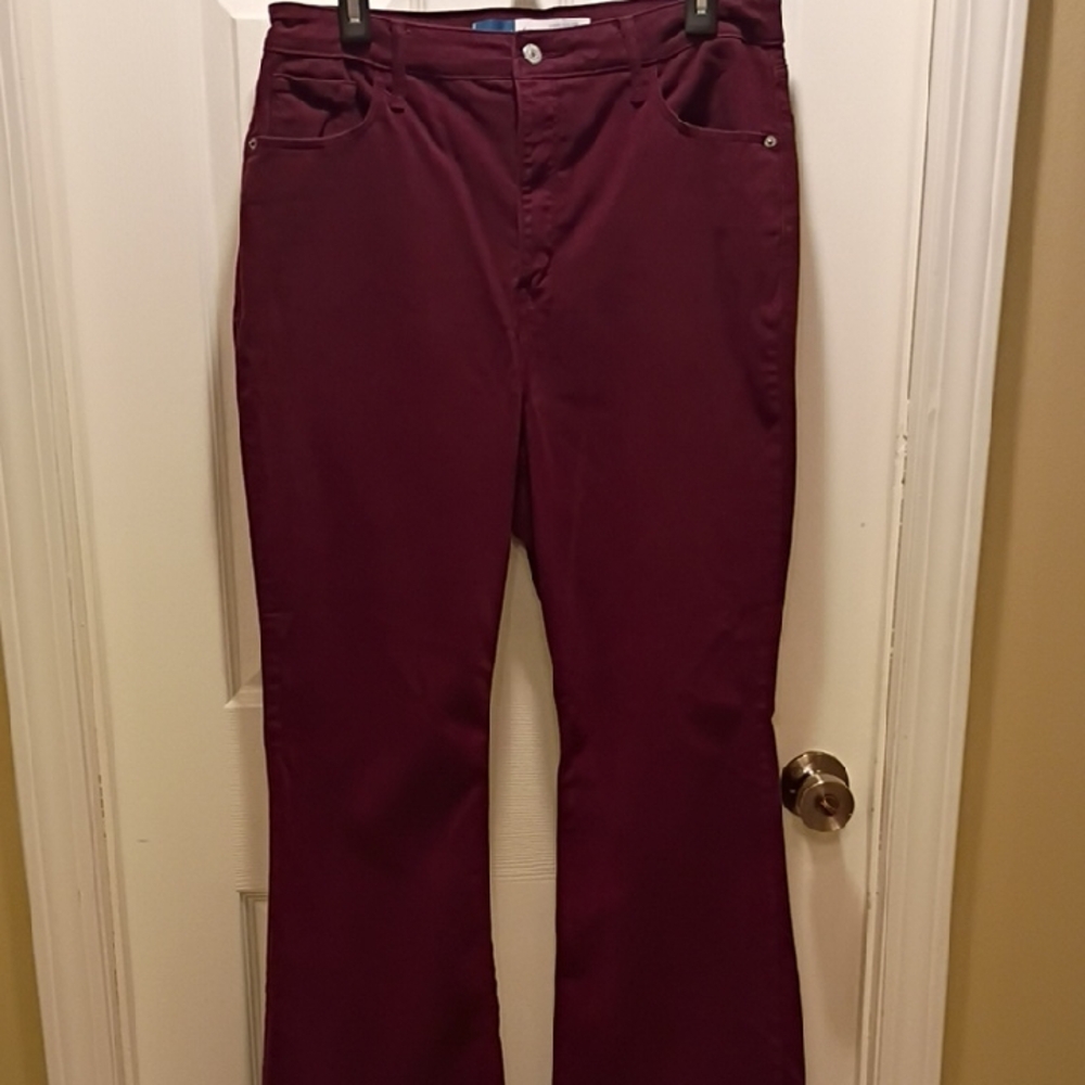 Old Navy Women's Boot Cut Pants - Burgundy